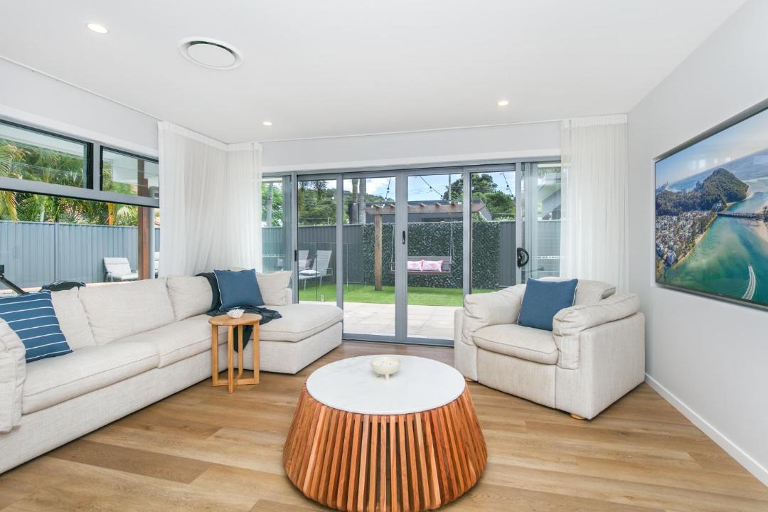 Photo of Livingroom in Burleigh Heads