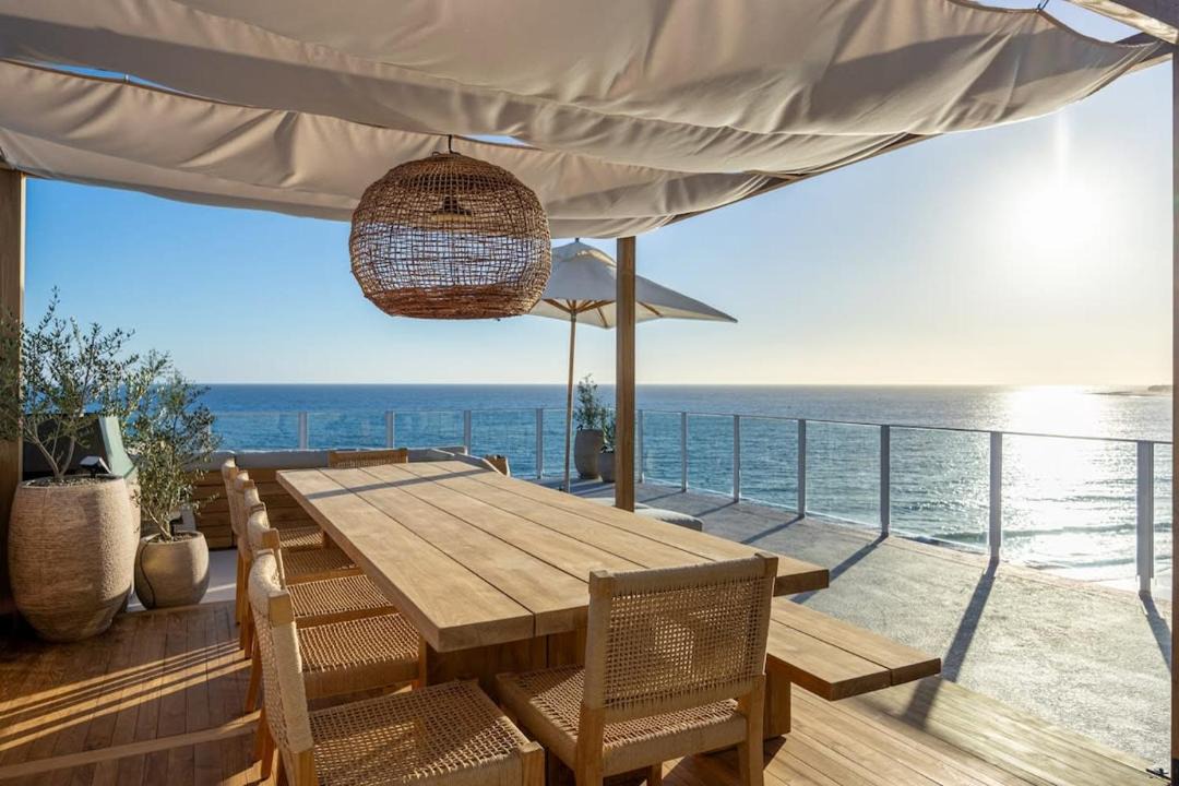 Photo of Patio Balcony in Eastern Malibu