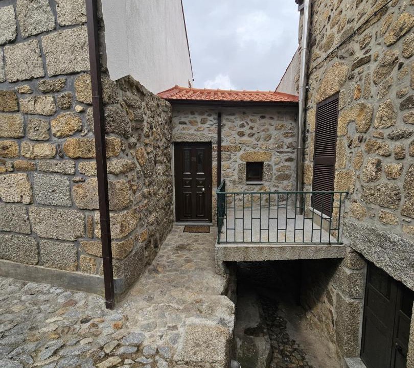 Photo of Buildings in Linhares