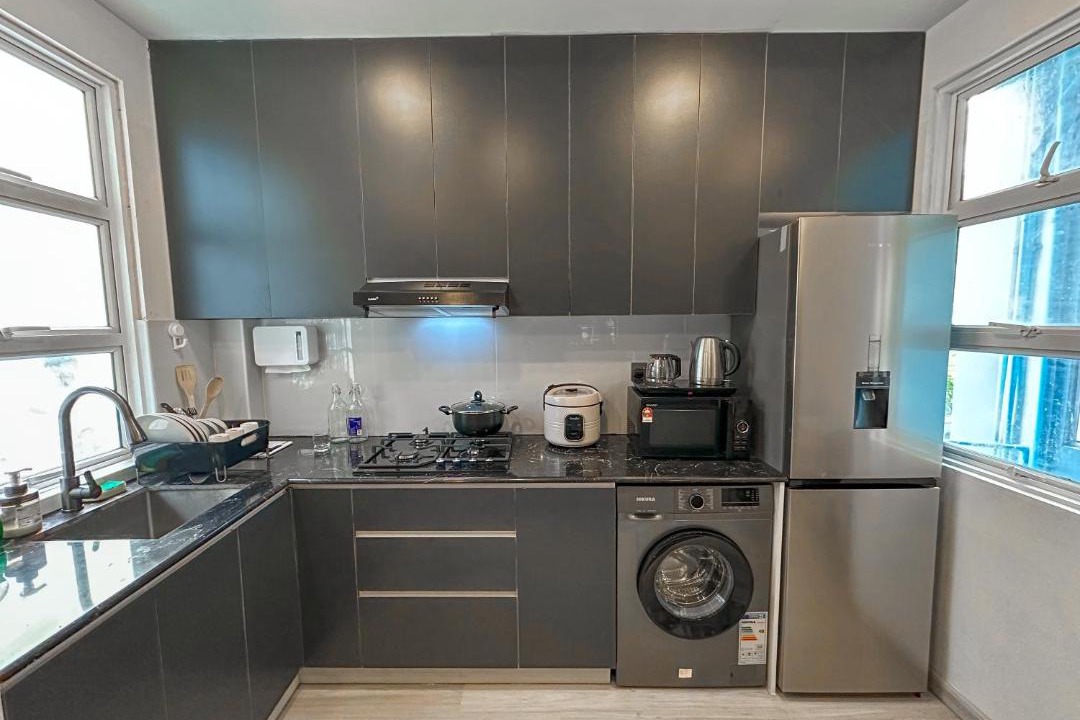 Photo of Kitchen in Male