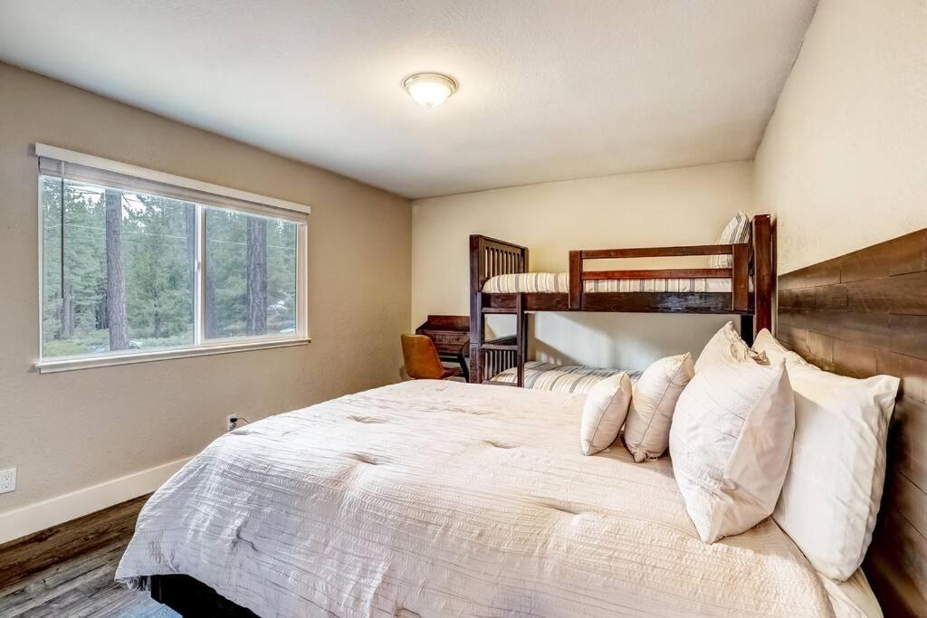 Photo of Bedroom in North Upper Truckee