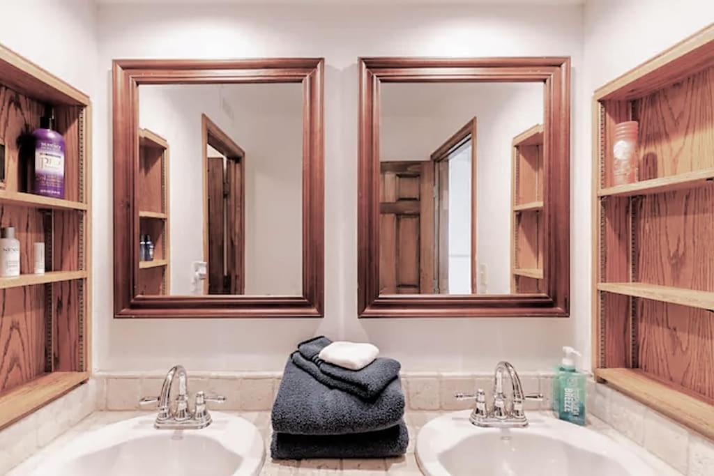 Photo of Bathroom in Central Malibu