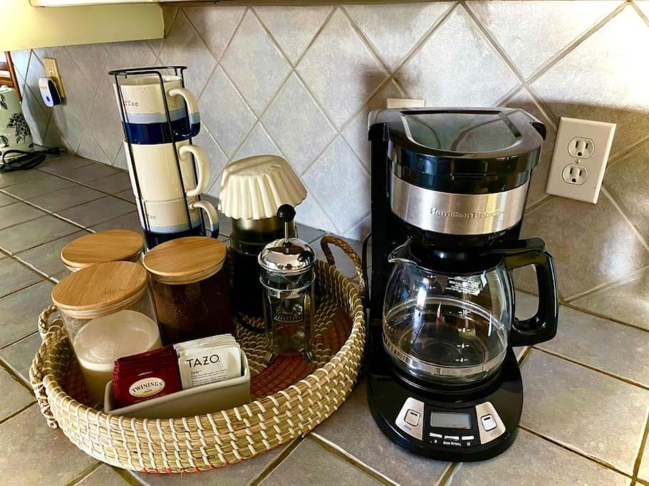 Photo of Kitchen in Central Malibu