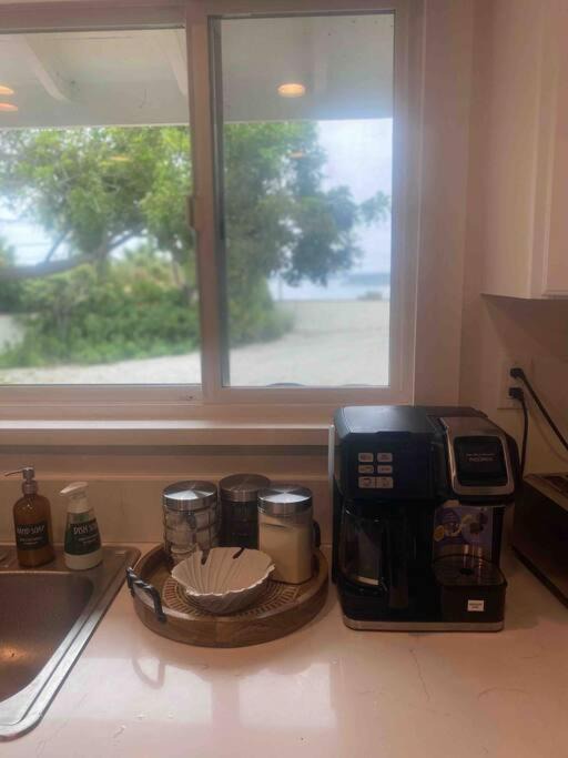 Photo of Kitchen in Central Malibu