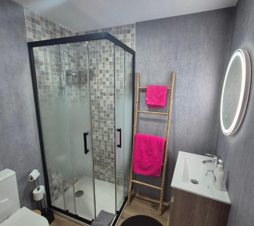 Photo of Bathroom in Linhares