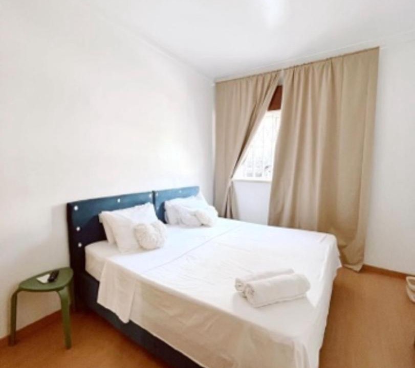 Photo of Bedroom in Odivelas