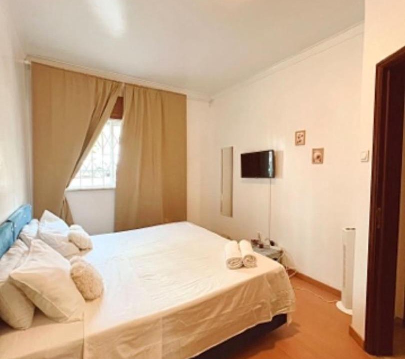 Photo of Bedroom in Odivelas