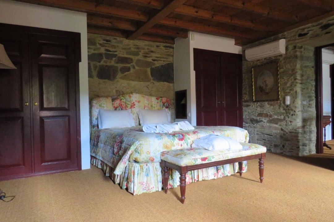Photo of Bedroom in Montes da Senhora