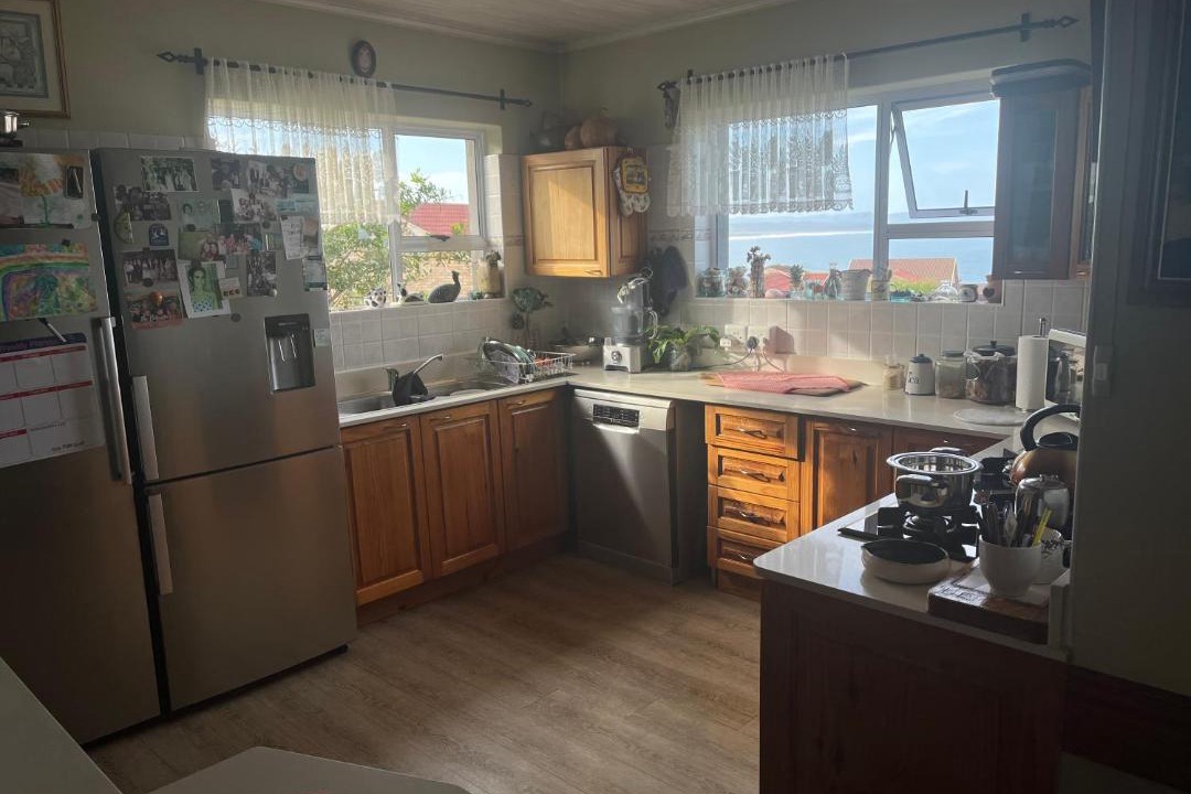Photo of Kitchen in Wavecrest
