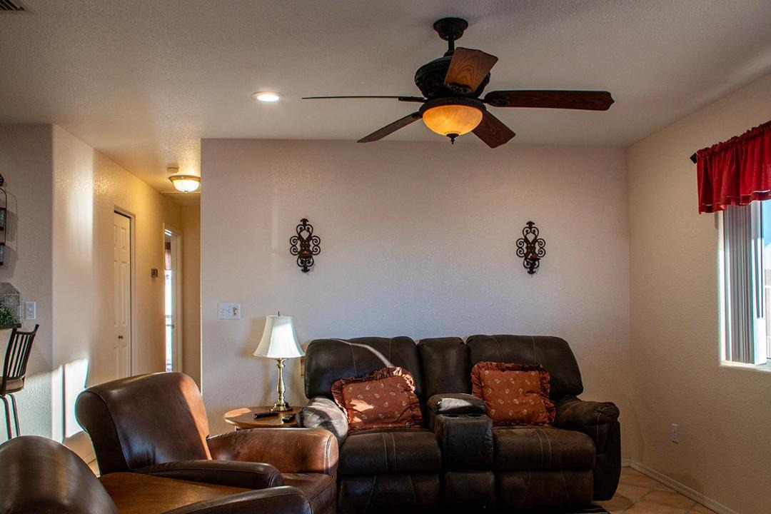 Photo of Livingroom in Lake Havasu City