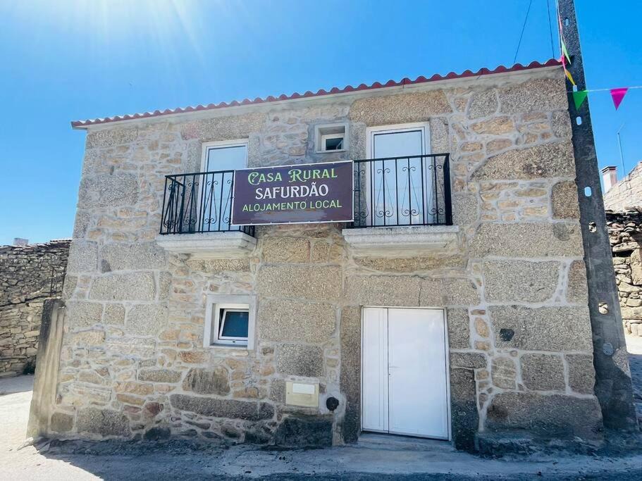 Photo of Buildings in Pinhel