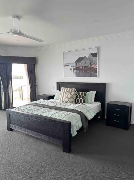 Photo of Bedroom in Paradise Point