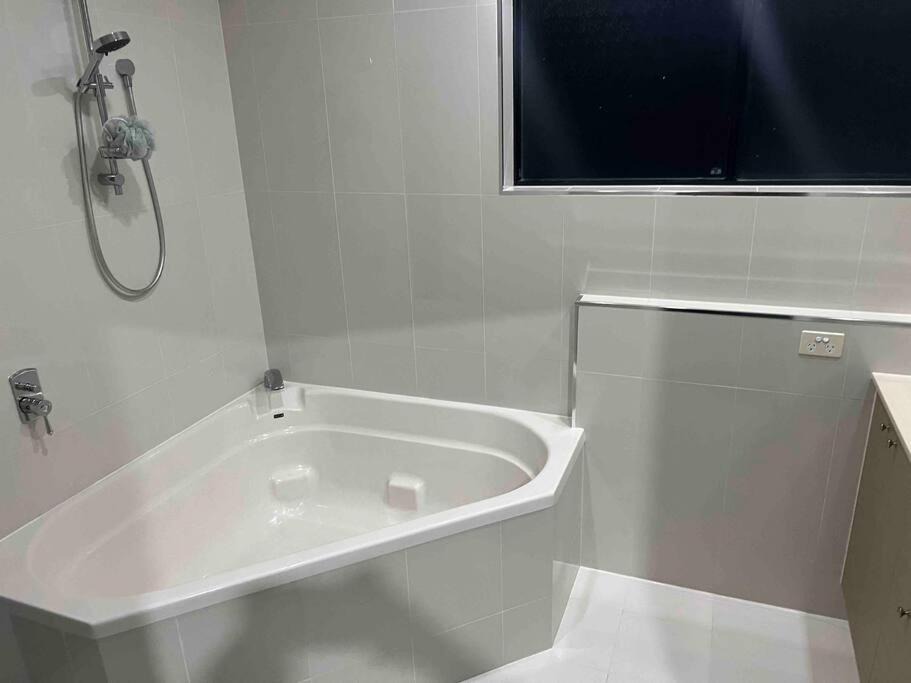 Photo of Bathroom in Paradise Point