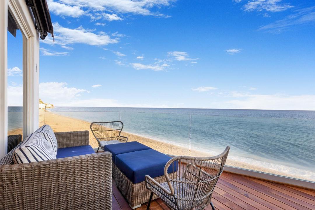 Photo of Patio Balcony in Central Malibu