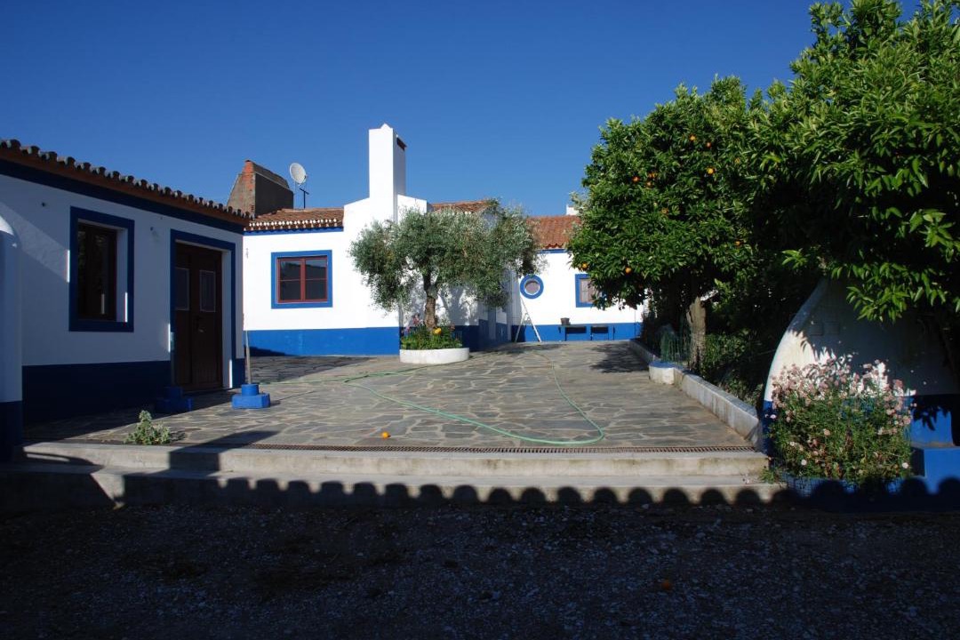 Photo of Buildings in Santiago Maior