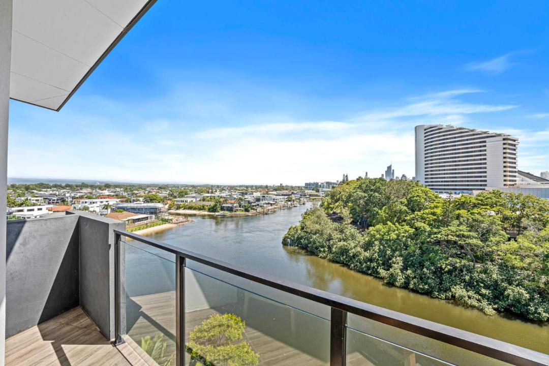 Photo of Patio Balcony in Broadbeach Waters