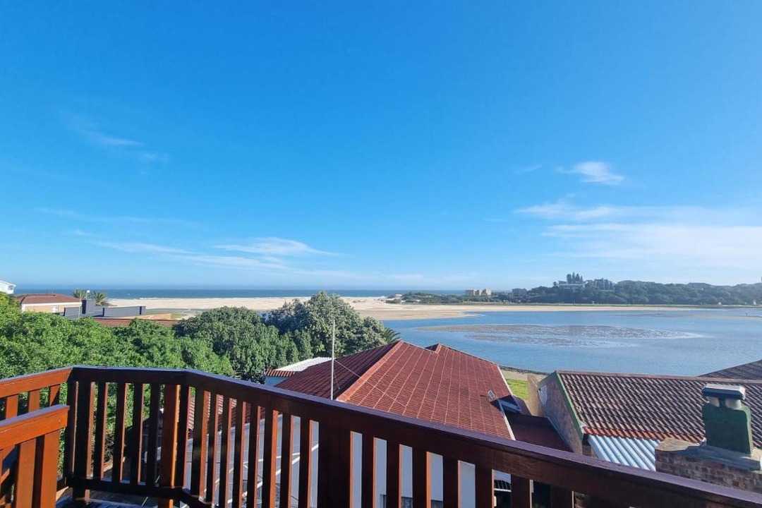 Photo of Patio Balcony in Aston Bay
