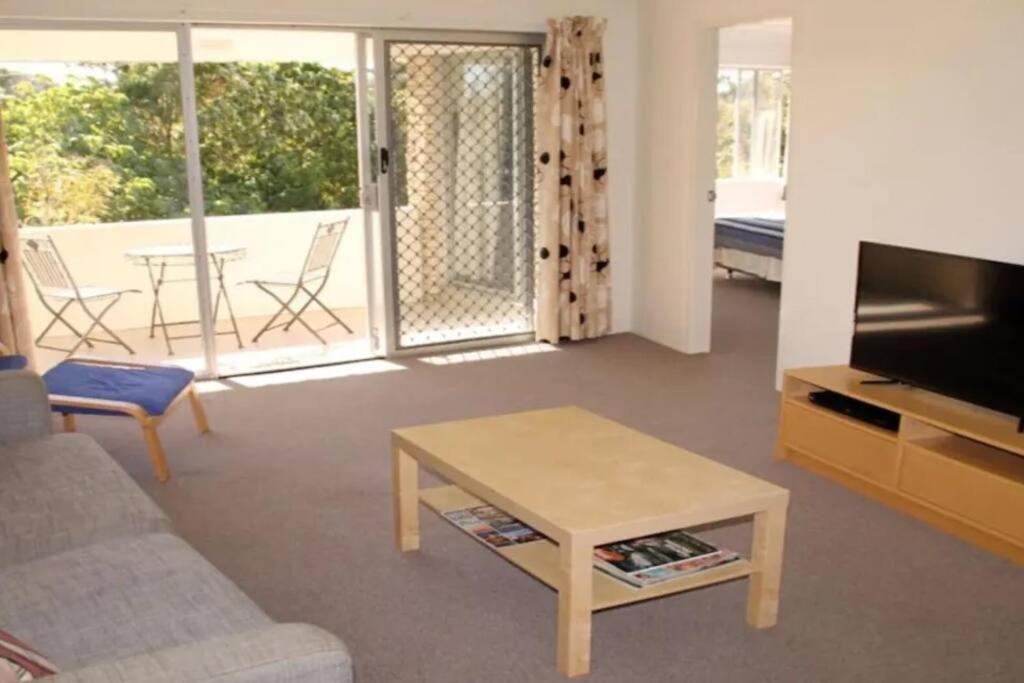 Photo of Livingroom in Mermaid Beach
