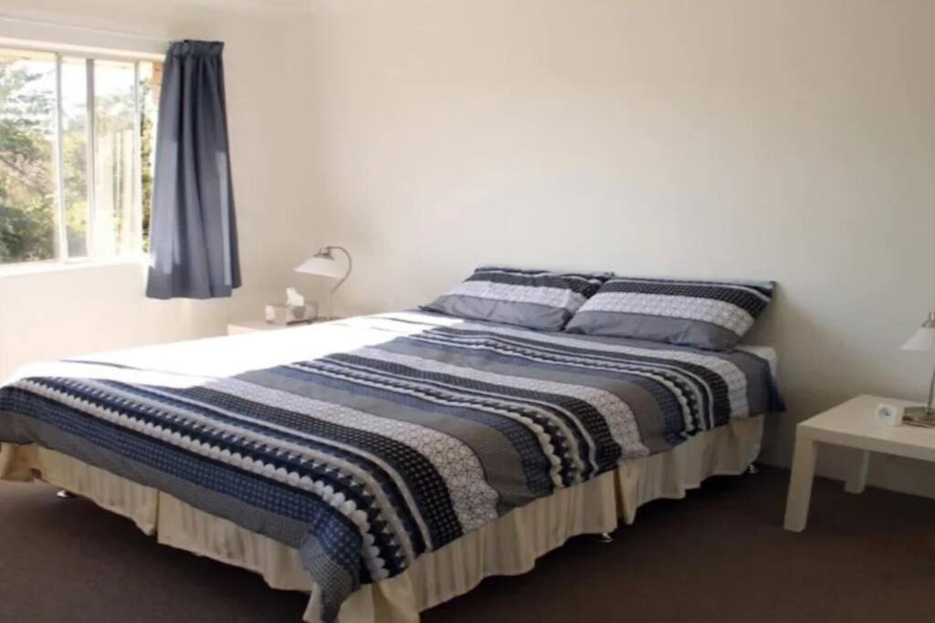 Photo of Bedroom in Mermaid Beach