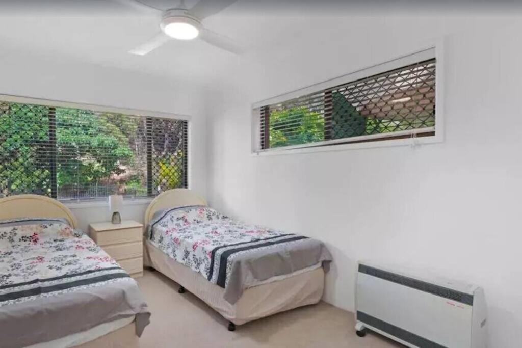 Photo of Bedroom in Mermaid Beach