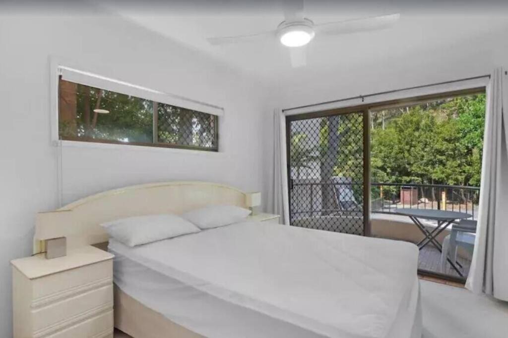 Photo of Bedroom in Mermaid Beach