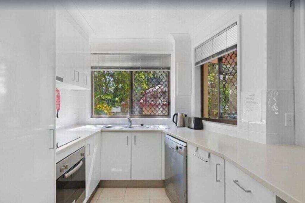 Photo of Kitchen in Mermaid Beach