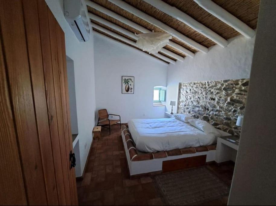 Photo of Bedroom in Mertola