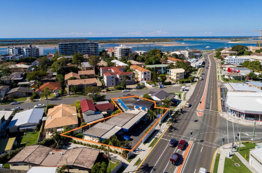 Photo of Buildings in Biggera Waters