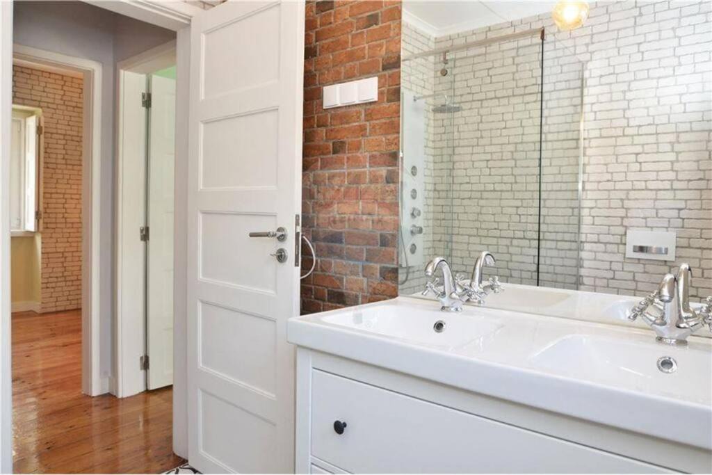 Photo of Bathroom in Alvalade