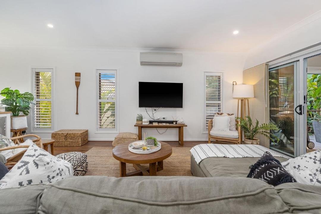 Photo of Livingroom in Burleigh Heads
