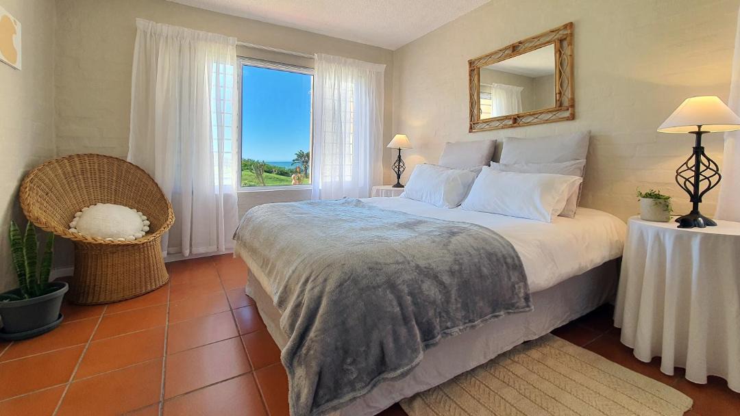 Photo of Bedroom in Aston Bay