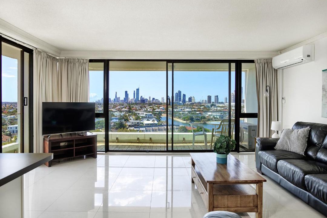 Photo of Livingroom in Mermaid Waters