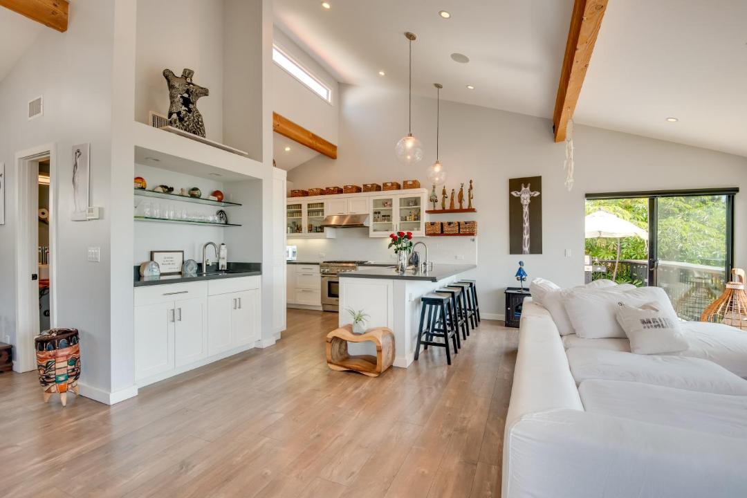 Photo of Livingroom in Malibu