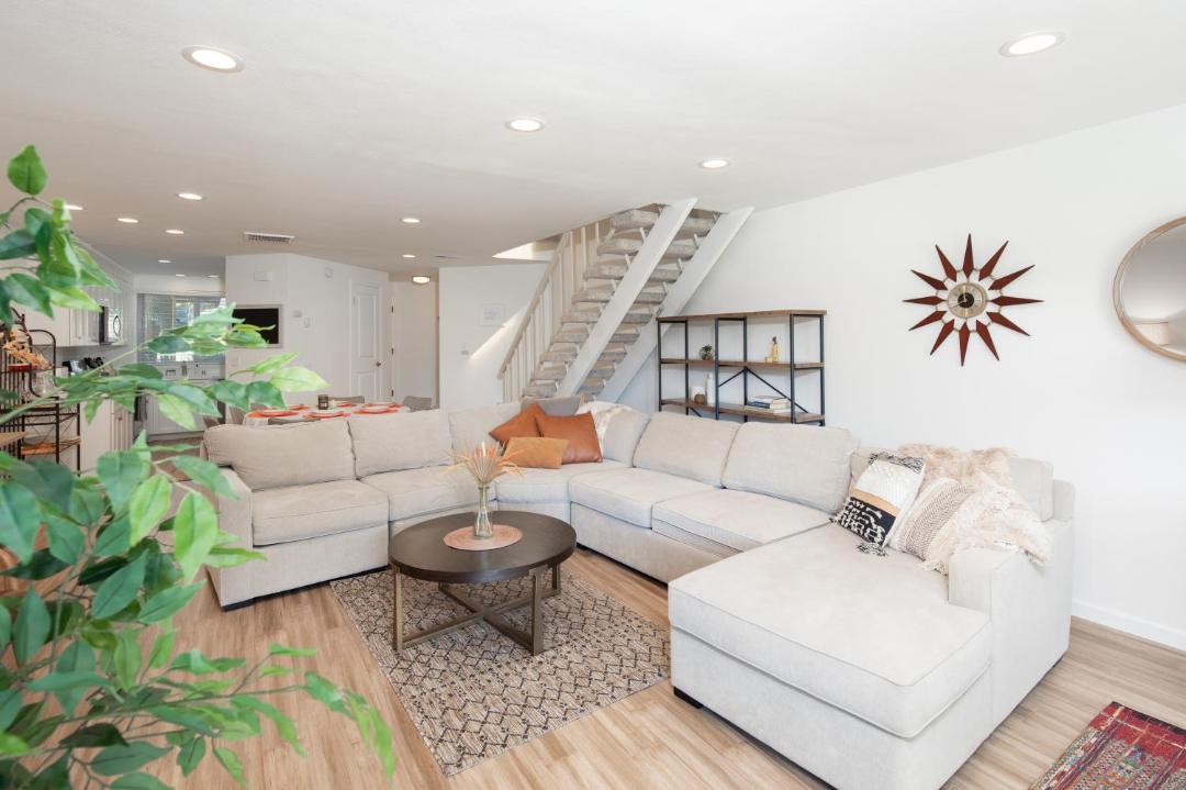 Photo of Livingroom in Callender