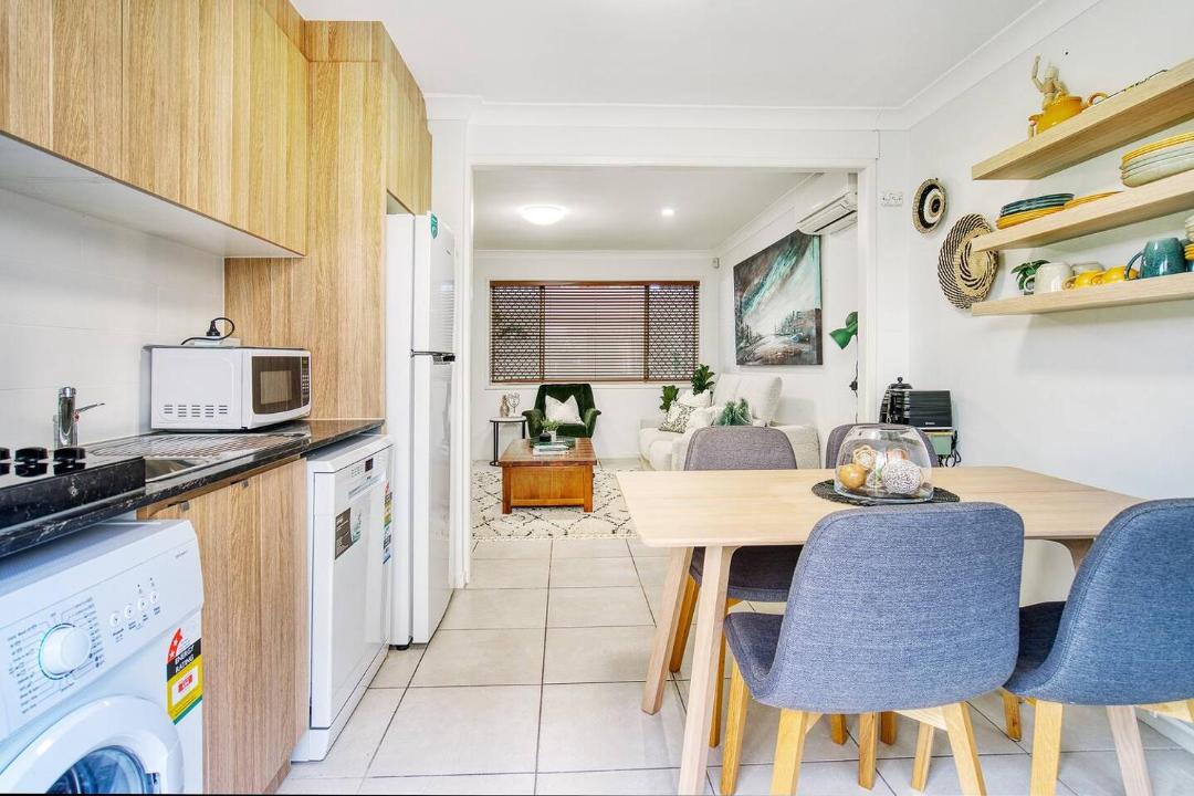 Photo of Livingroom in Surfers Paradise