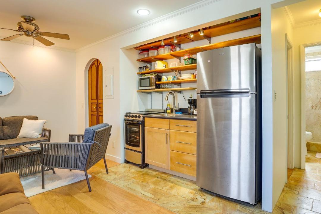 Photo of Kitchen in Waialua