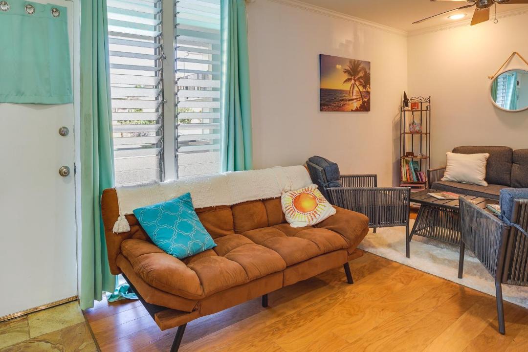 Photo of Livingroom in Waialua