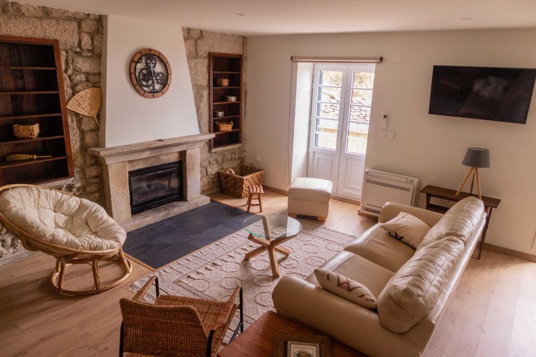Photo of Livingroom in Penhas da Saude