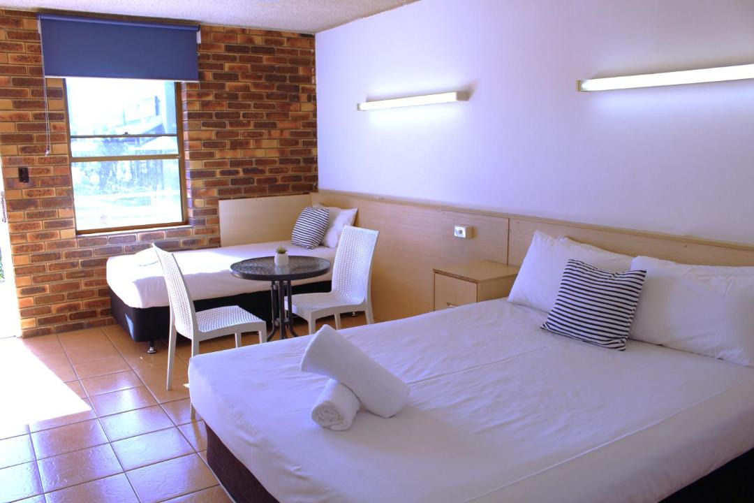 Photo of Bedroom in Mermaid Beach