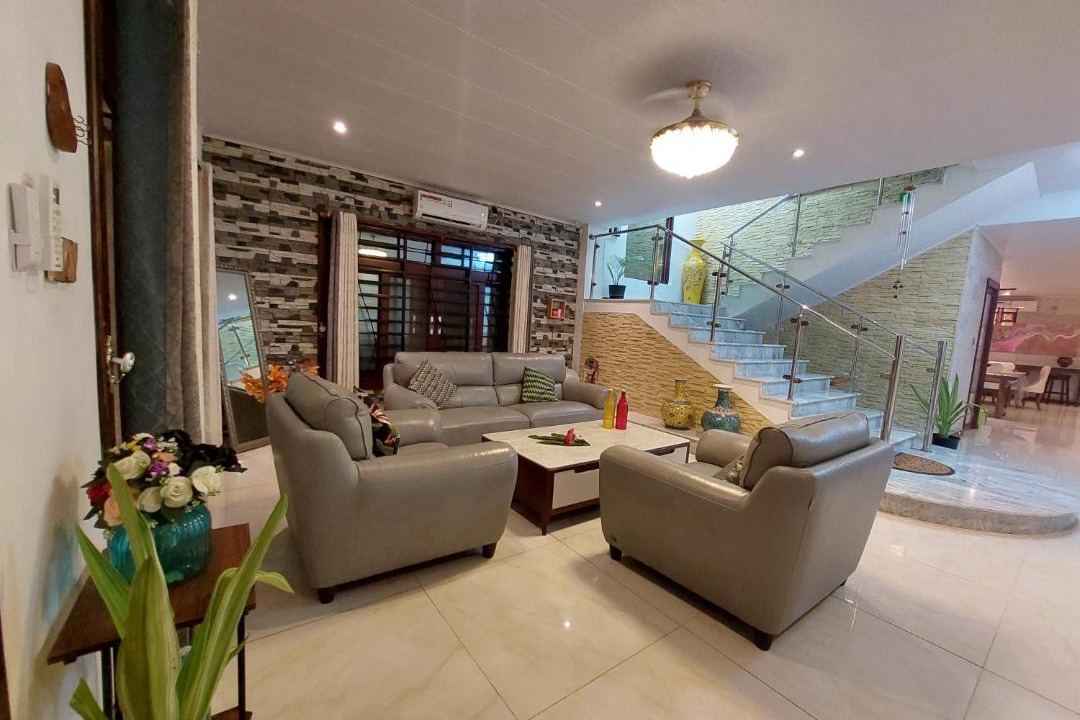 Photo of Livingroom in Pacific Harbour