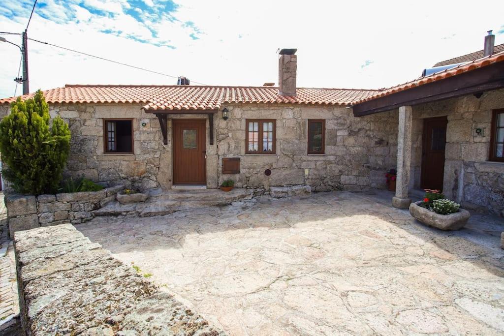 Photo of Buildings in Sortelha