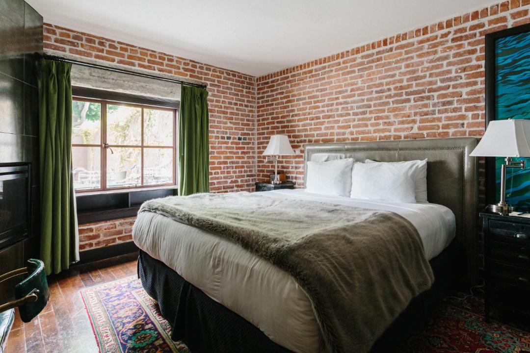Photo of Bedroom in Downtown