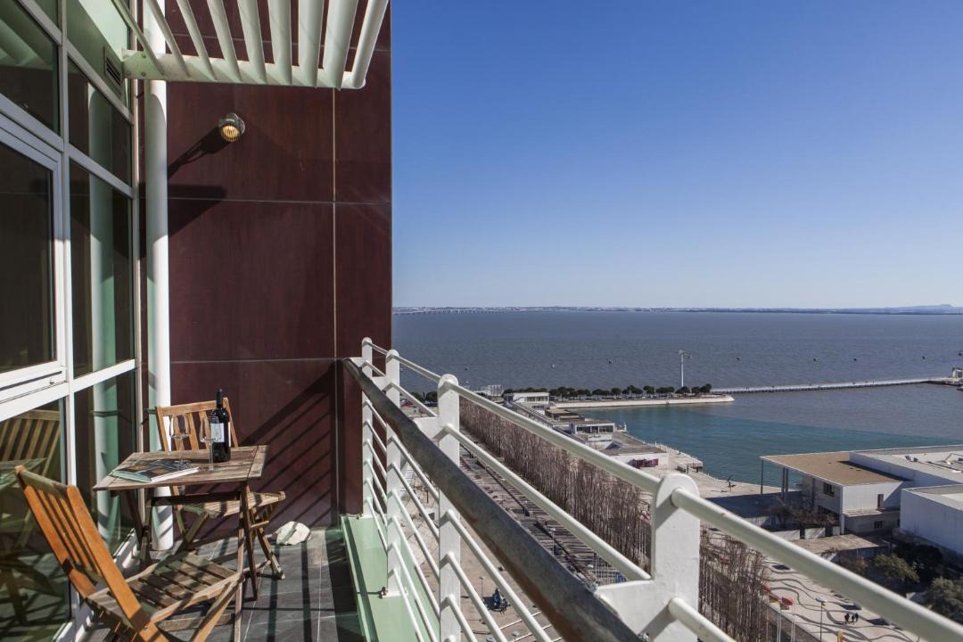Photo of Patio Balcony in Parque das Nacoes
