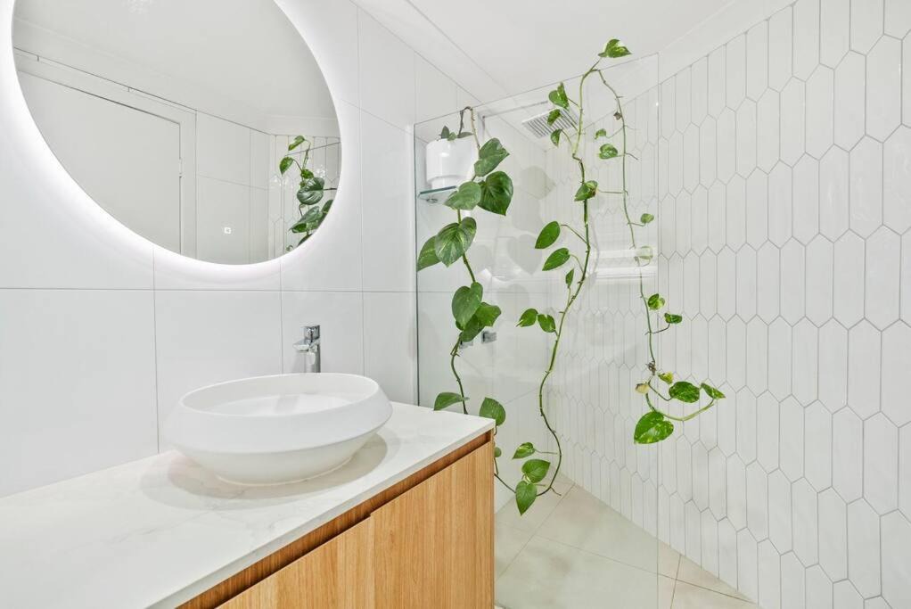 Photo of Bathroom in Broadbeach Waters