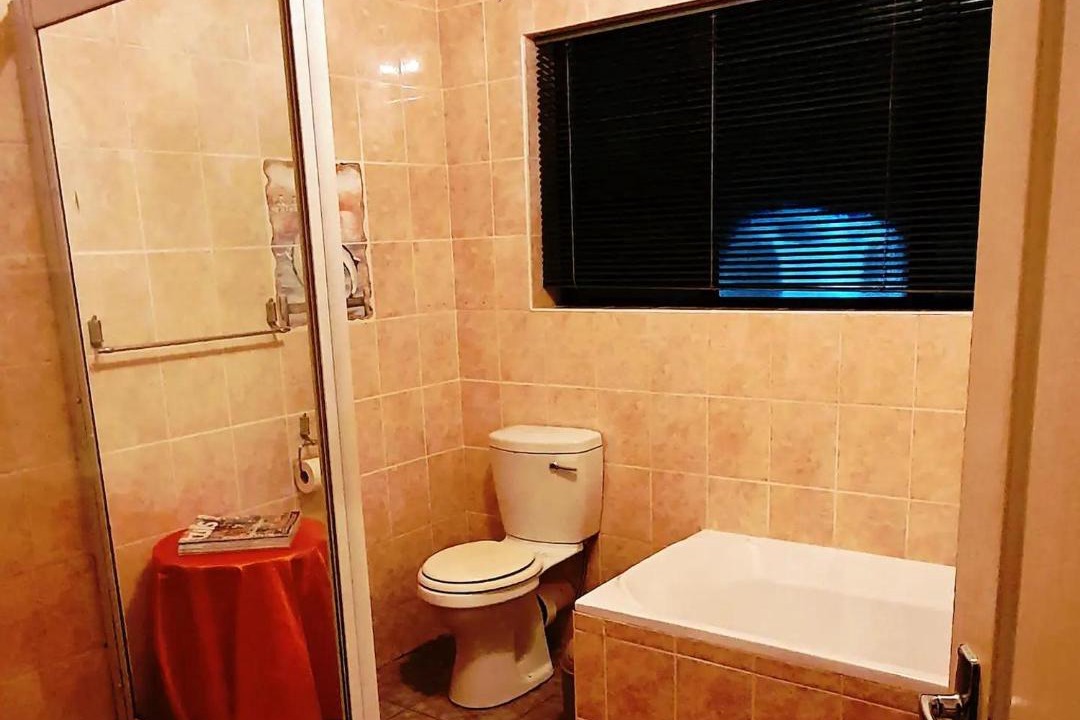 Photo of Bathroom in Wavecrest