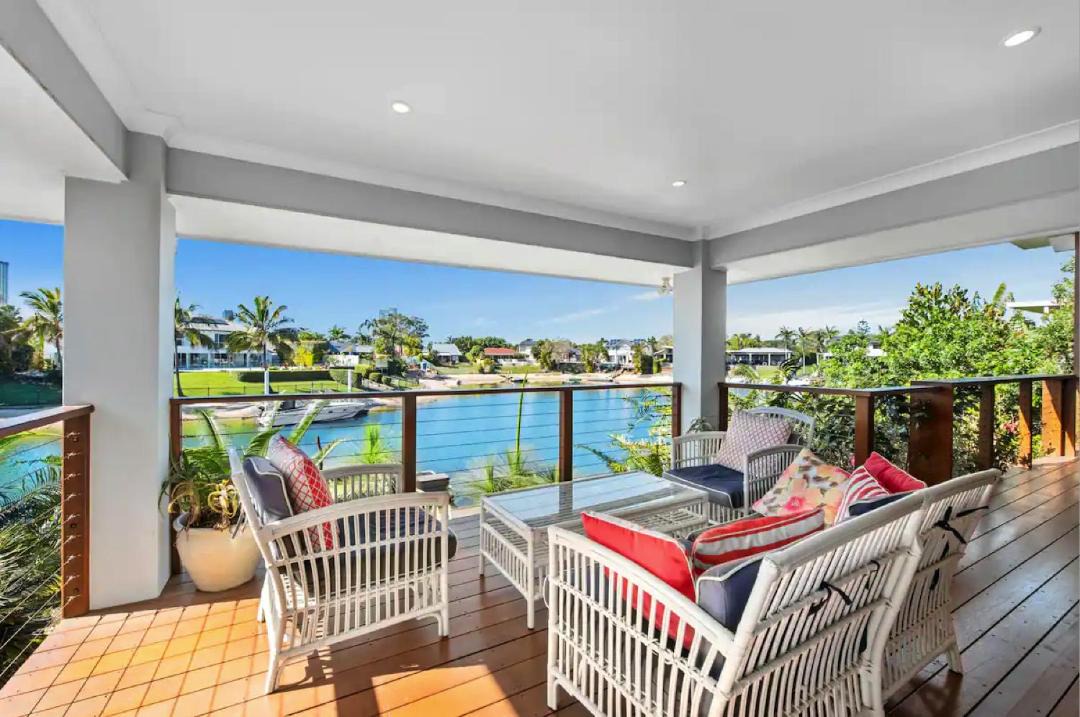 Photo of Patio Balcony in Broadbeach Waters