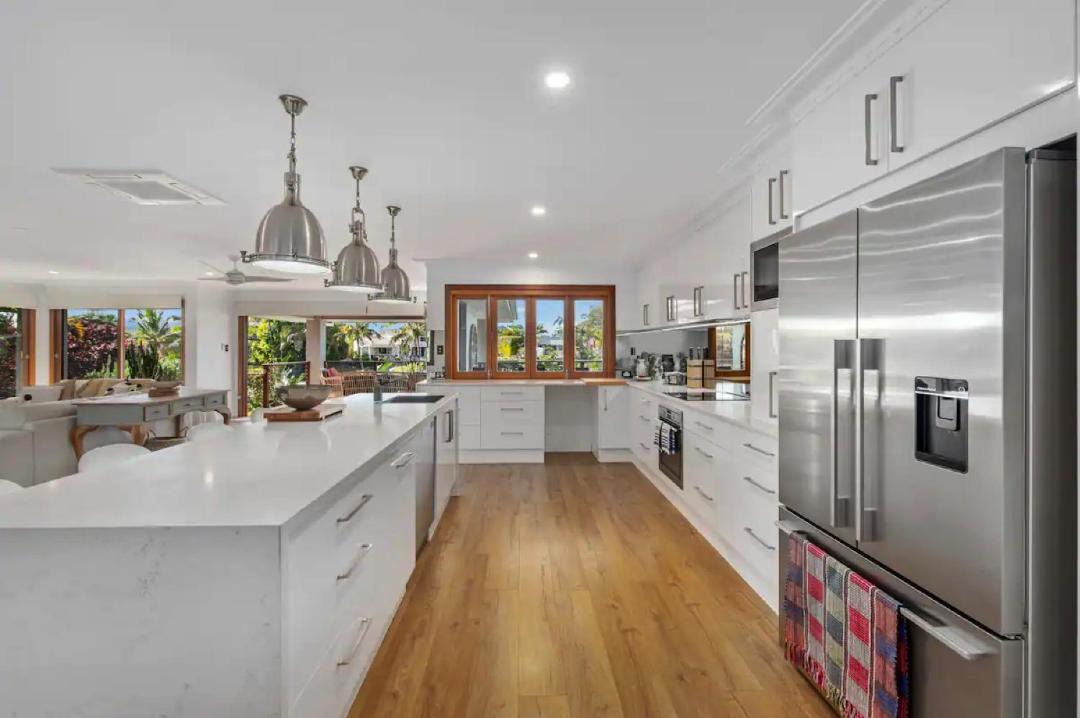 Photo of Kitchen in Broadbeach Waters
