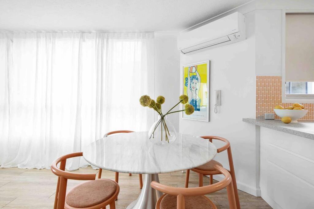 Photo of Livingroom in Broadbeach