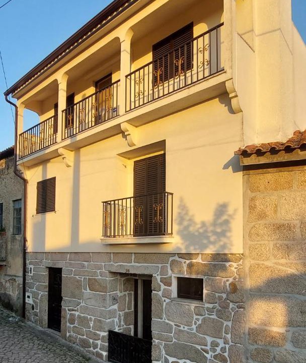 Photo of Buildings in Carregal do Sal