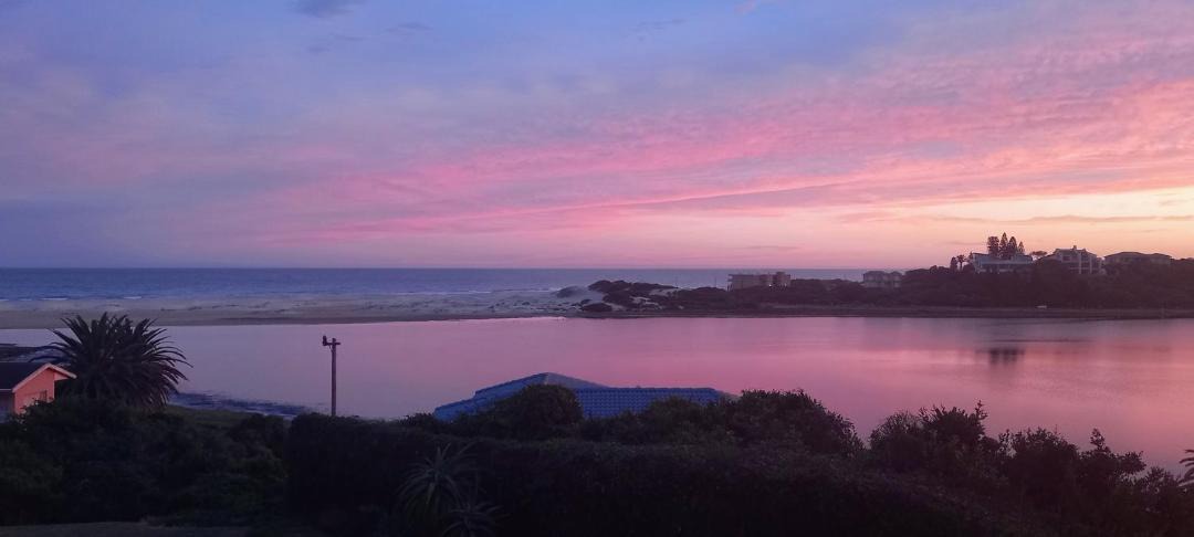 Photo of Others in Aston Bay